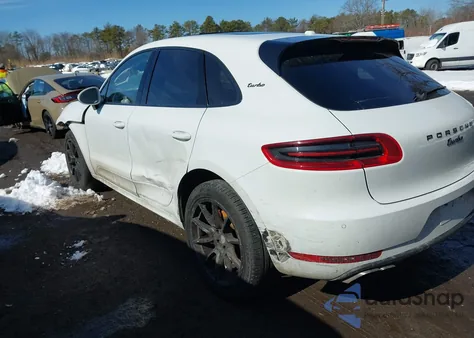 2018 Porsche Macan Turbo z USA, uszkodzony, nr VIN WP1AF2A56JLB70659